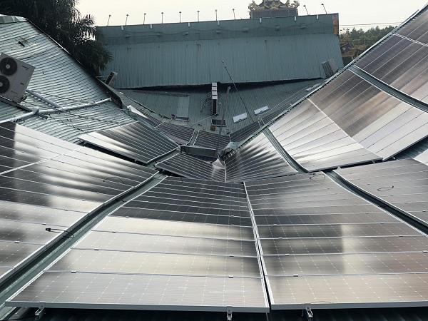 Hình ảnh ICCI kiểm định sự cố sập công trình sau khi lắp đặt hệ thống điện năng lượng mặt trời lên mái